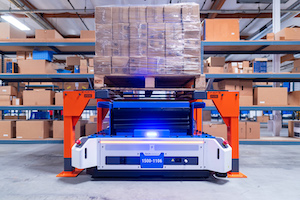Fetch Robotics and Honeywell deliver new integrated pallet conveyance solution