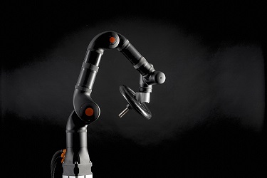 <p>One of Kassow’s 7-axis cobots.</p>