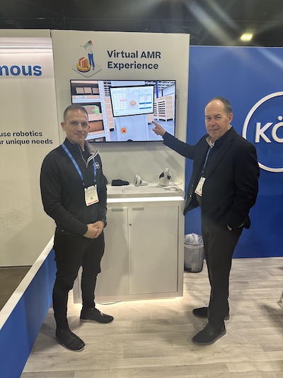 Rik Schrader, SVP of Sales & Alliances (Americas) at Korber Supply Chain Software, right, explains their virtual AMR experience.