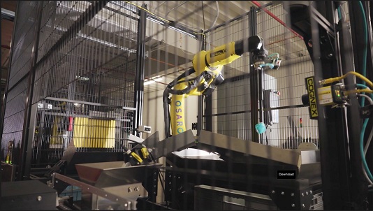 By integrating Cognex DataMan fixed-mount, image-based barcode readers into the OSARO Robotic Bagging System, OSARO solved a difficult technical challenge for Zenni Optical.
