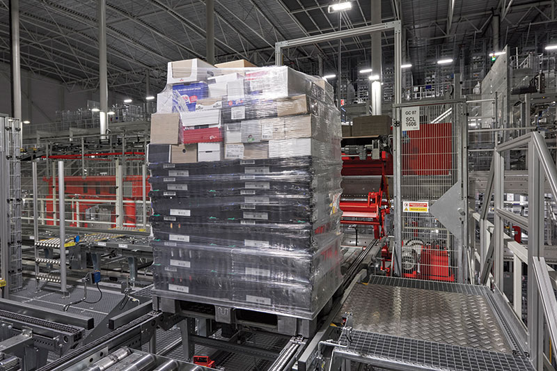 Software integration, and increasingly artificial intelligence and machine learning, is playing a bigger role in automated palletization.