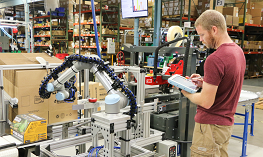 At Darex, a manufacturer of knife sharpeners in Oregon, Universal Robots’ UR5 cobot handles the entire box erecting and packaging cycle; the cobot grabs the cardboard out of the cassette, folds it into shape, adds four cartons, closes the lid, and pushes it through the tape sealer and down the outbound conveyor.